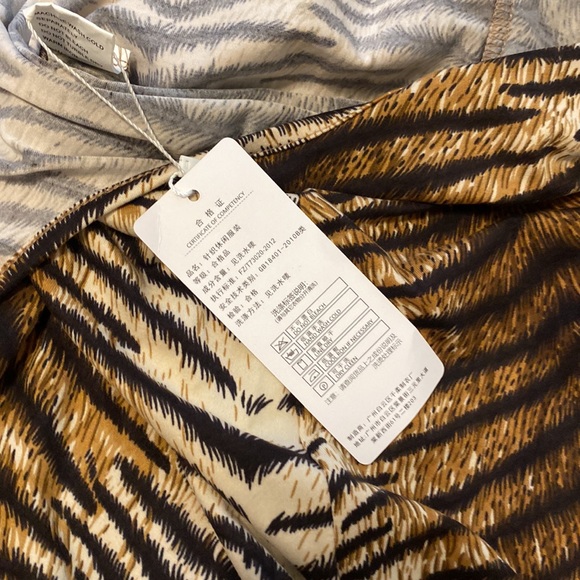 Jumpsuit/Bodysuit - Picture 2 of 2